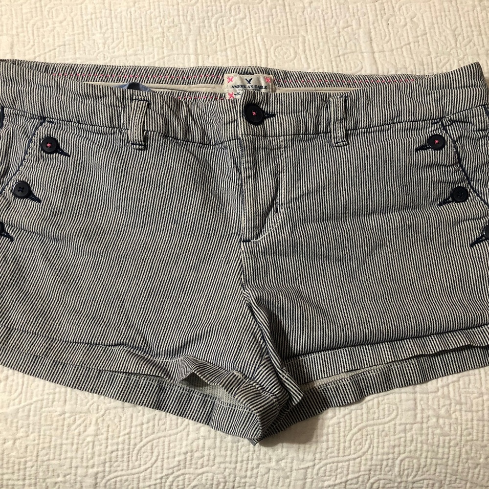 American Eagle - Blue/White Stripe Short  Size 14